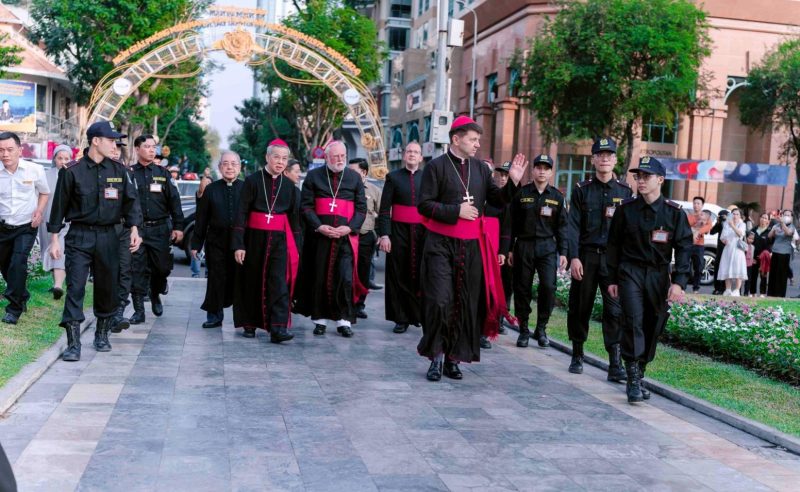 Công ty Cổ phần Tập đoàn Vệ sỹ Hoàng Bảo Long