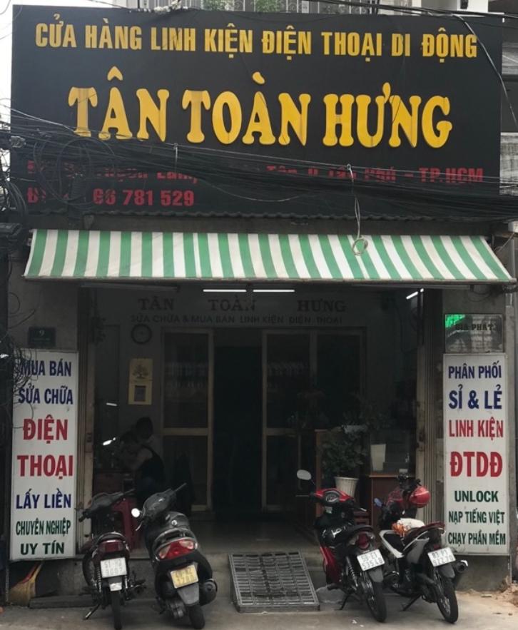 Cửa hàng linh kiện điện thoại Tân Toàn Hưng