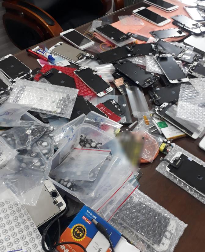 Max Linh Kiện - Cửa hàng linh kiện điện thoại Quy Nhơn