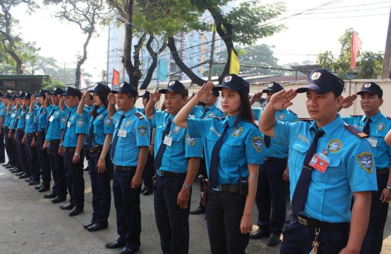 Công ty Bảo vệ Ngày và Đêm