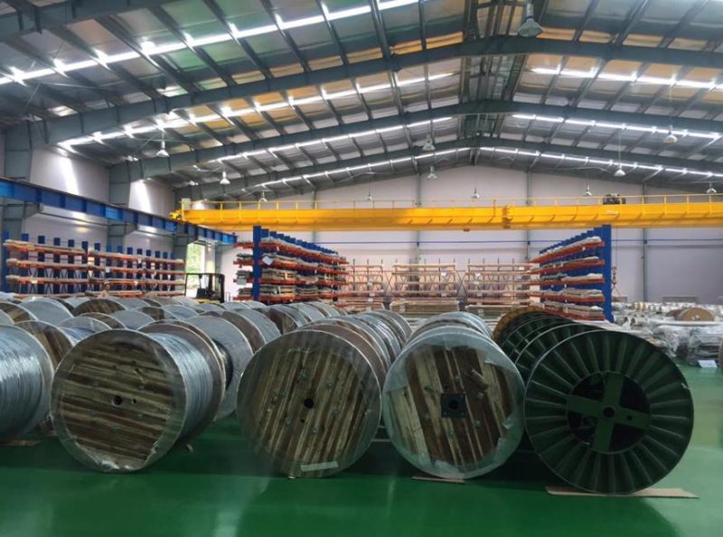 Cửa hàng thiết bị điện Hoàng Nguyên