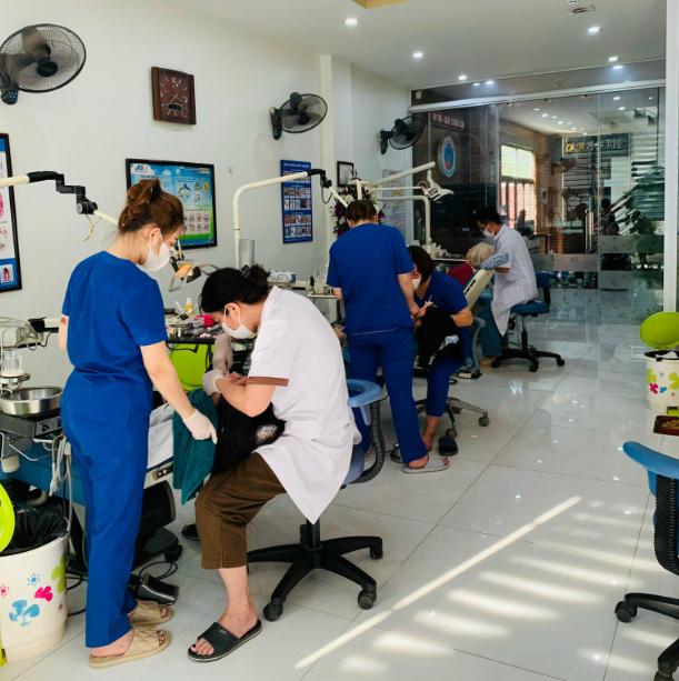 Nha khoa Mùi Trung Hậu