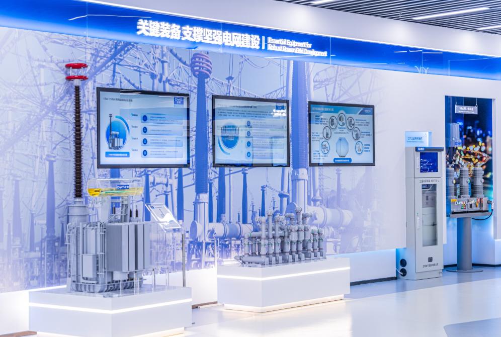 Thiết bị truyền tải và phân phối điện