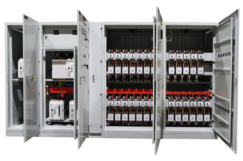 Tủ tụ bù giúp cải thiện chất lượng điện năng và tối ưu hiệu quả hoạt động