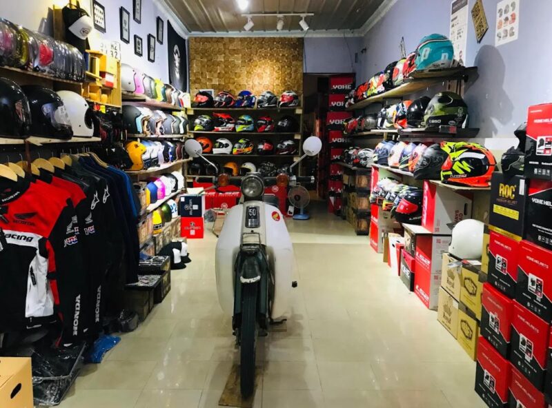 ĐEN Motorcycle Shop