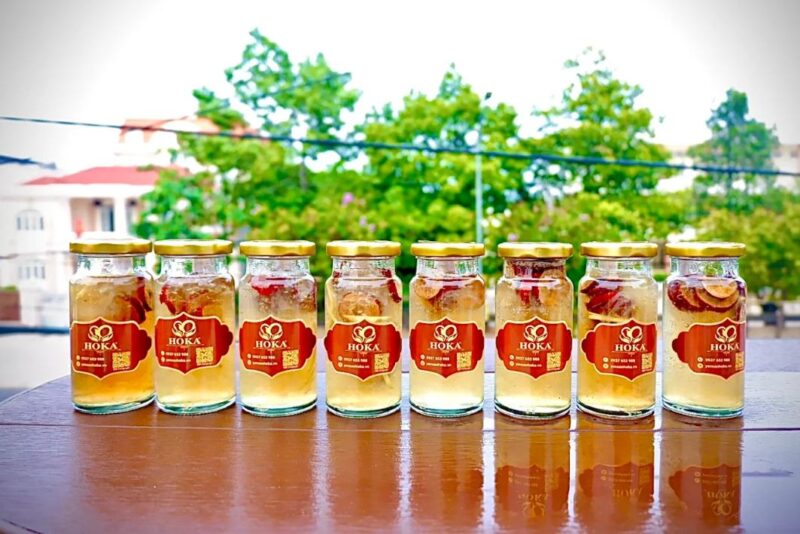 Các sản phẩm yến chưng tươi tại Cửa hàng Yến Sào Hoka