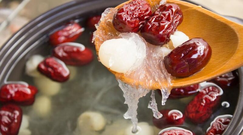 Cách làm yến chưng long nhãn kết hợp táo đỏ đơn giản, nhanh chóng